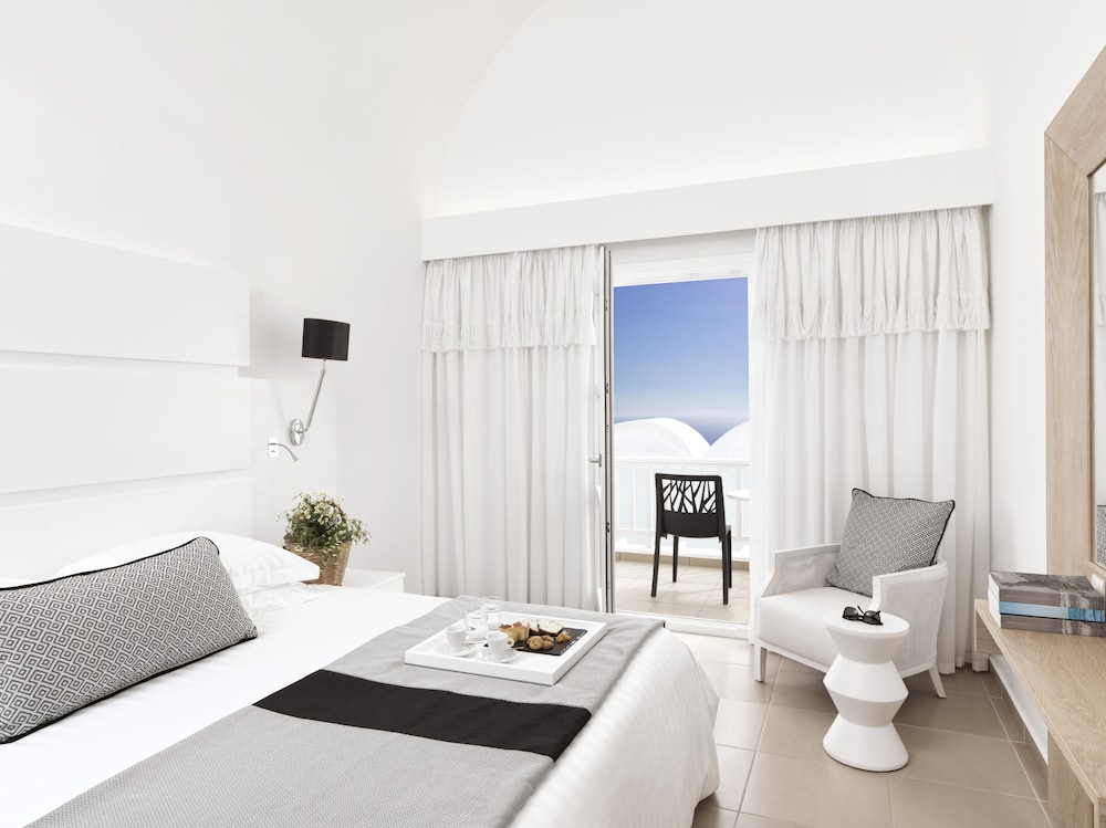 Double or Twin Room, 1 Bedroom, Balcony - Photo 1