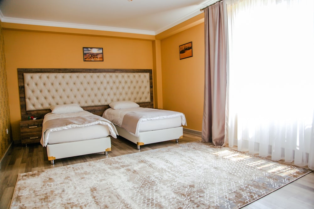 Suite photo 2