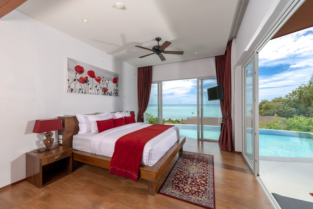 2-Bedroom Villa with Sea View photo 1