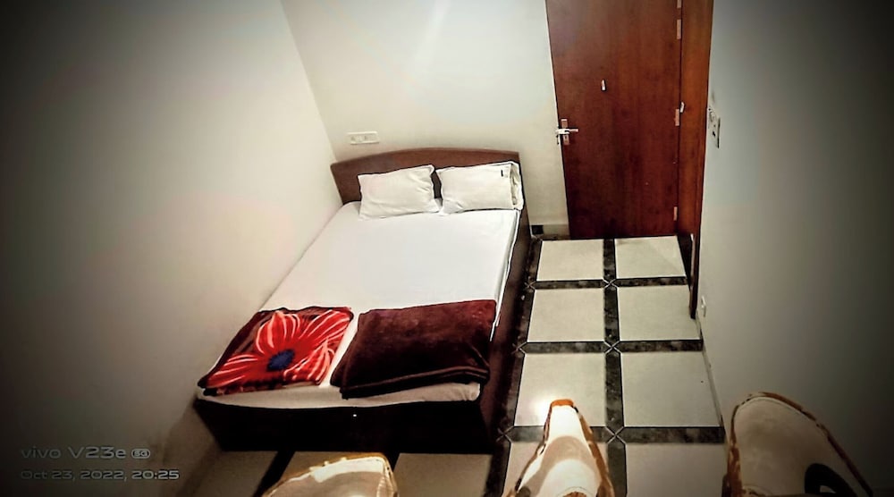Deluxe Triple Room photo 2