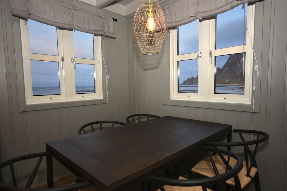 Cabin photo 2