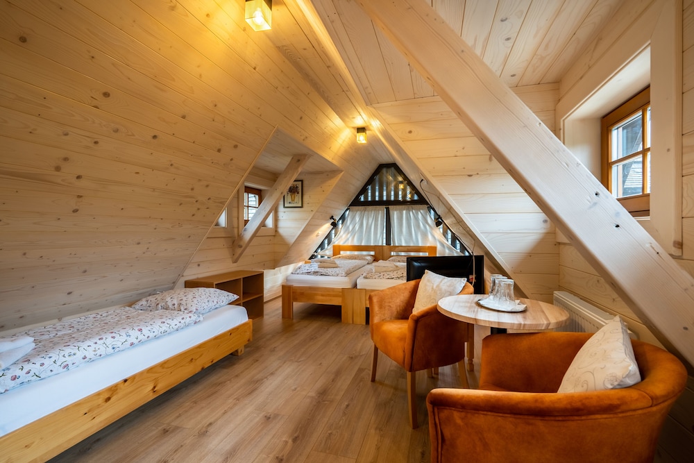 Standard Room (E) photo 1