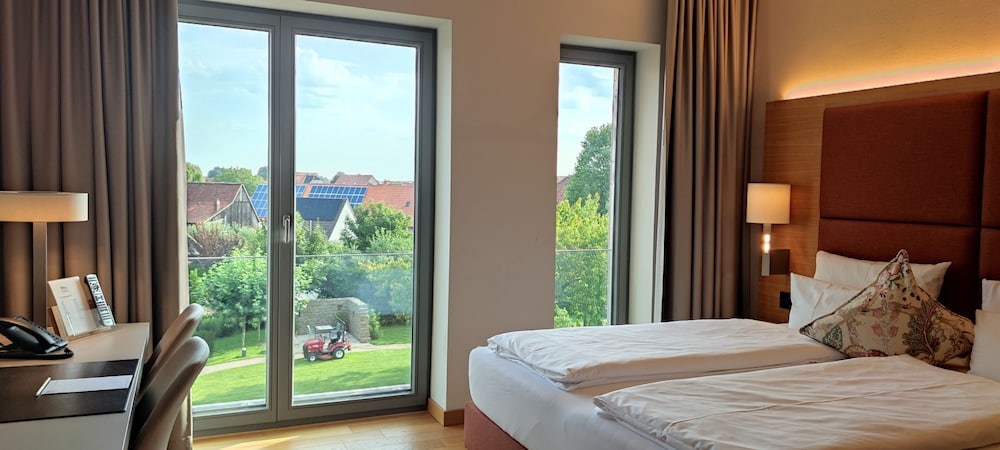 Deluxe Double Room photo 3