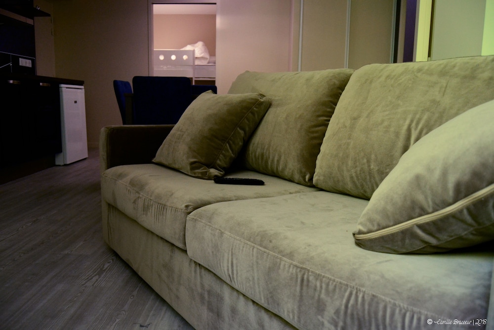 2 bedroom suite for 4 photo 2