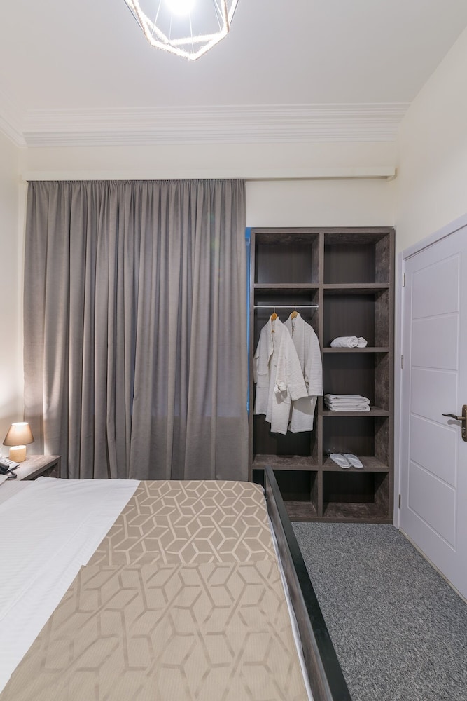 Standard Double or Twin Room, City View photo 3