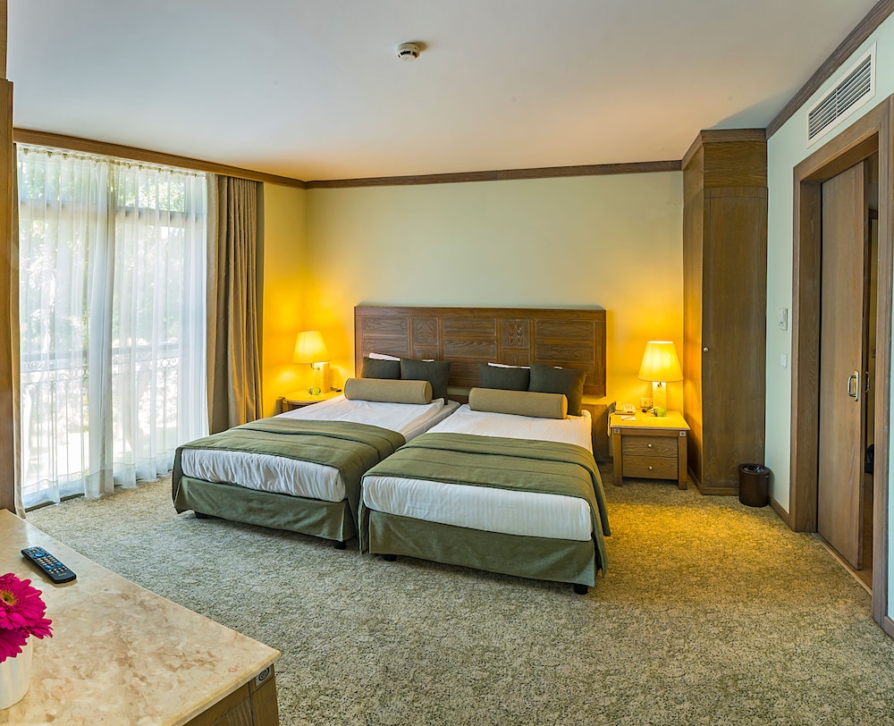 Family Suite, 2 Bedrooms photo 3
