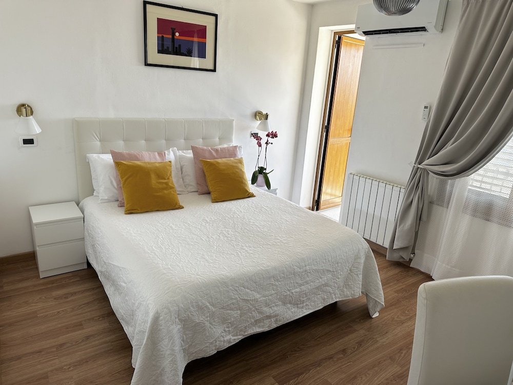 Superior Double or Twin Room photo 1