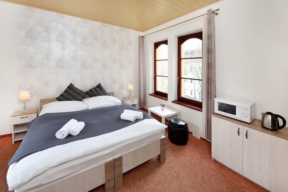 Double Room (Extra Bed) photo 3
