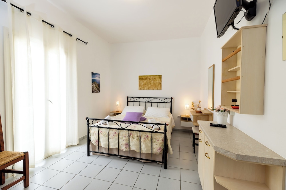 Quarto Triplo Econômico