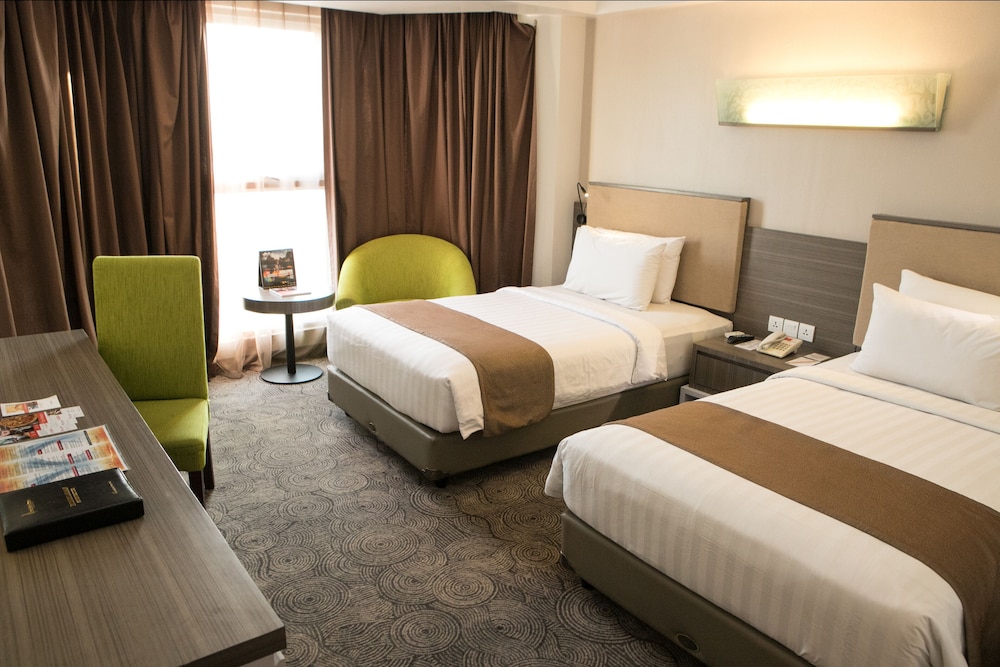 Executive Twin Room - Photo 2