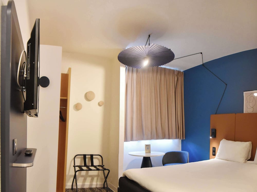 Standard Room, 1 Double Bed - Photo 3