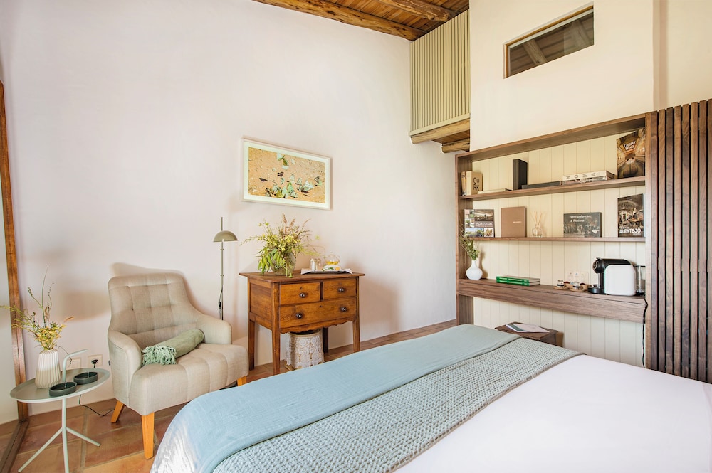 Monte da Peceguina Double Room - Photo 3