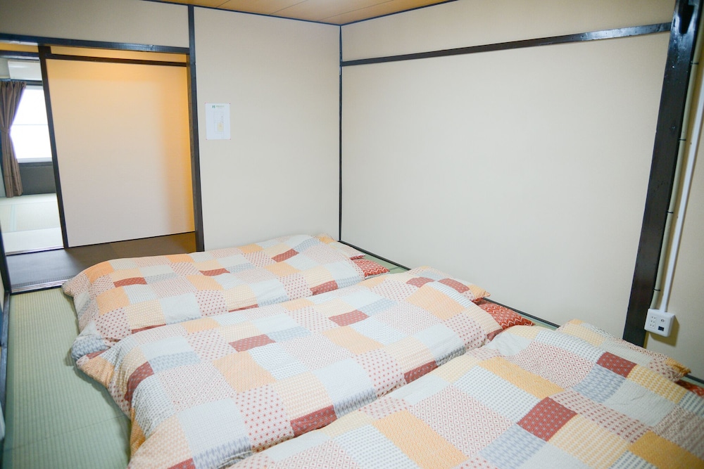 Nishioji Fukuro - Photo 19