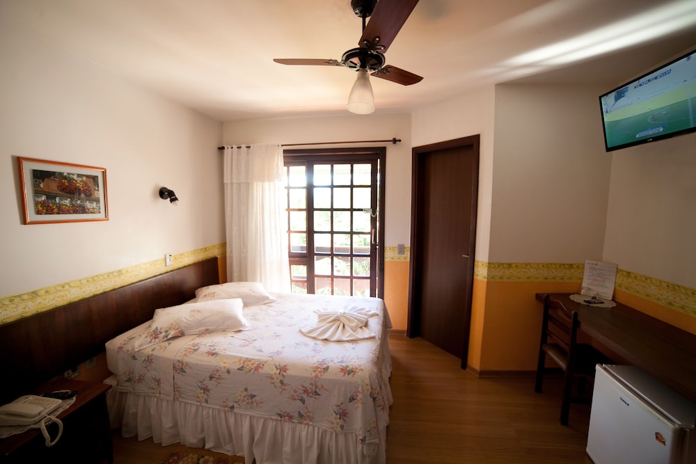 Deluxe Triple Room, Multiple Beds photo 1