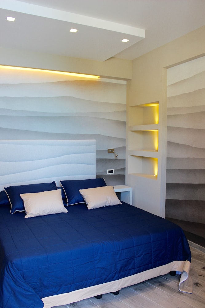 Deluxe Double Room, Non Smoking, Sea View - Photo 31