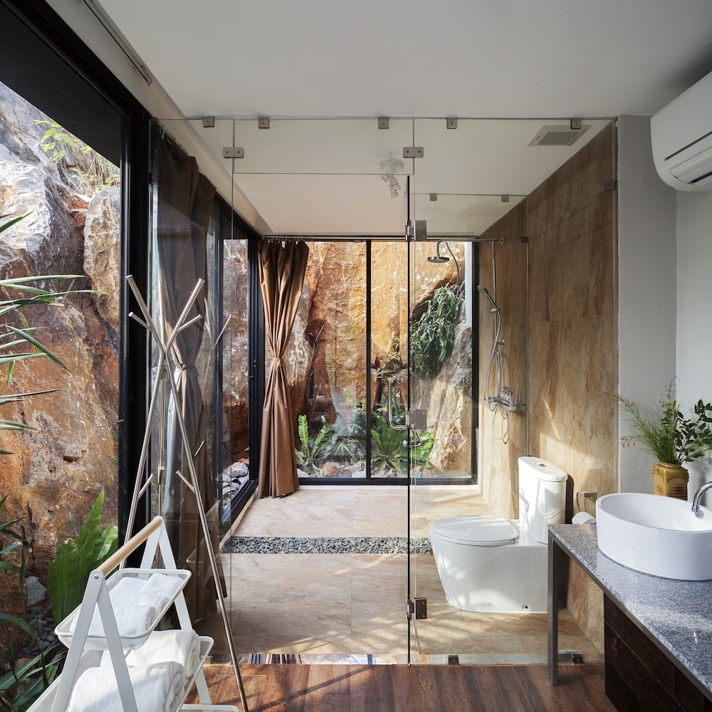 Villa photo 2