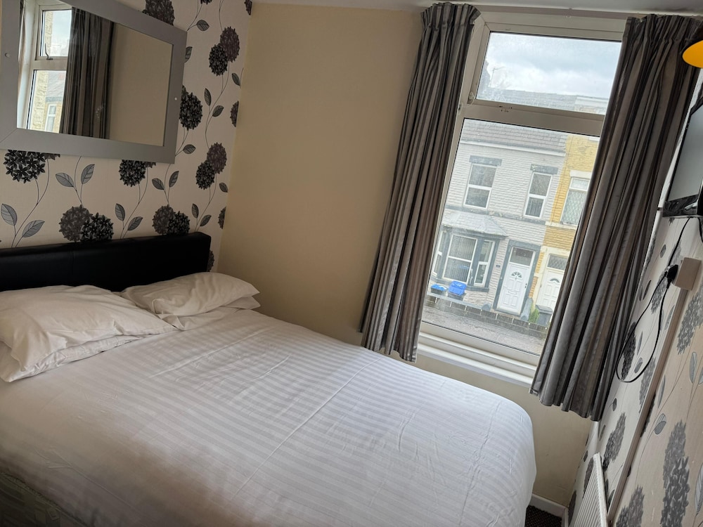 Standard Single Room 202