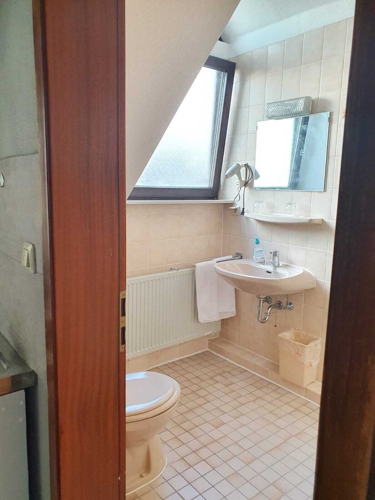 Triple Room - Photo 7