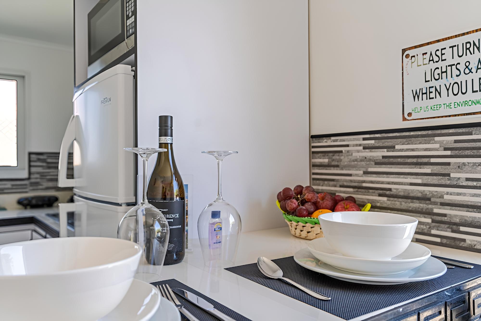 Basic Single Room, 1 Bedroom, Non Smoking photo 3