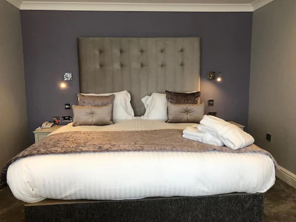 Shaldon Suite - Photo 1