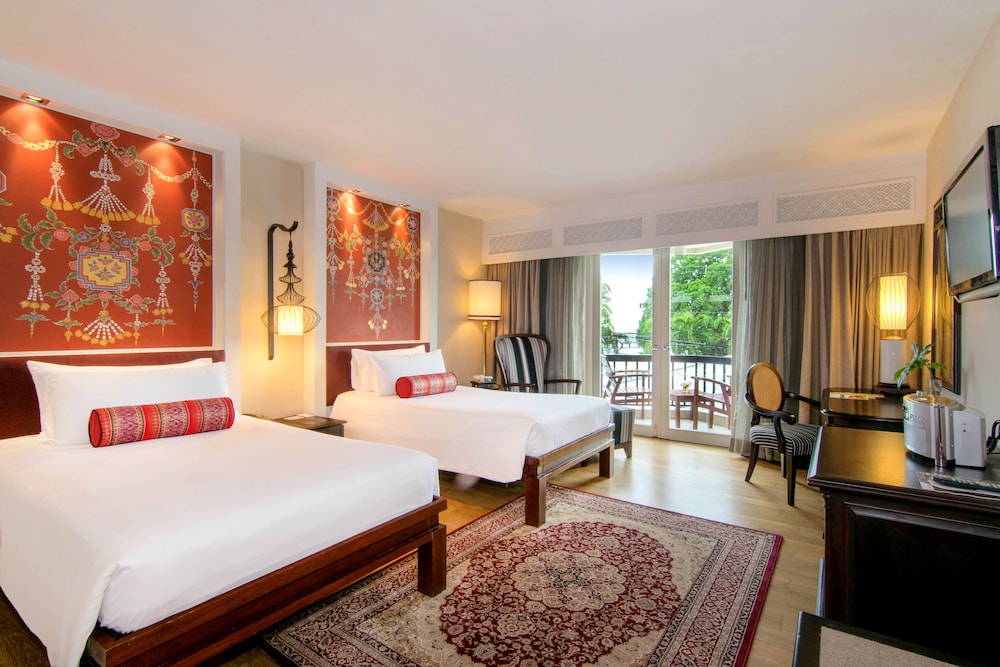 Executive Deluxe Twin