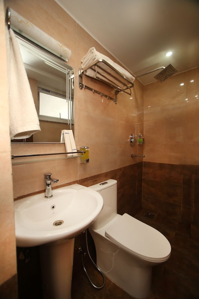 Compact Quadruple room (13 sq, Two Small Double Beds/ Housekeeping Once Every 3 Nights) photo 2