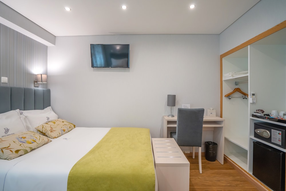 Quadruple Room - Photo 4