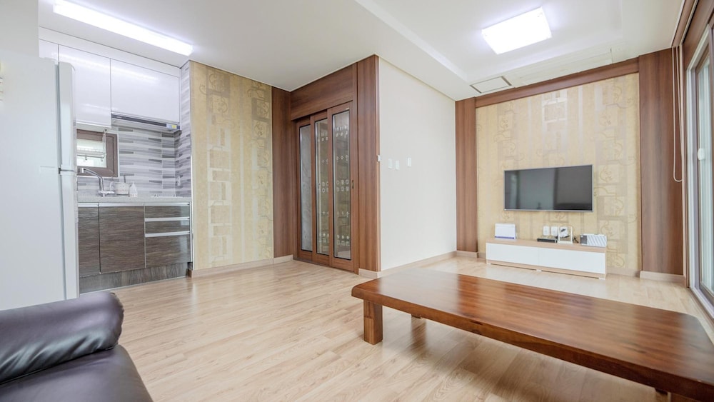 Basic Room, 1 Bedroom (4radong 102) - Photo 5