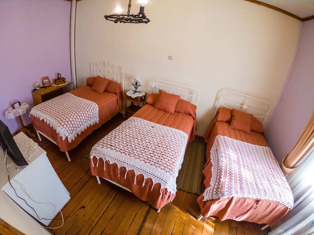 Family Room, Multiple Beds
