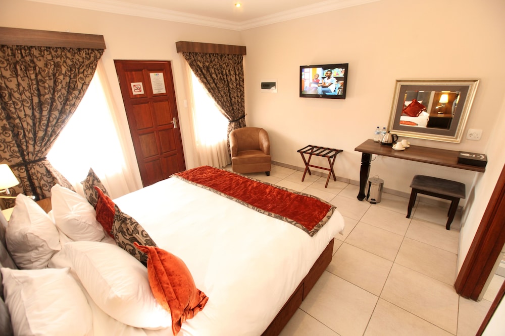 Standard Double Room (1) photo 1