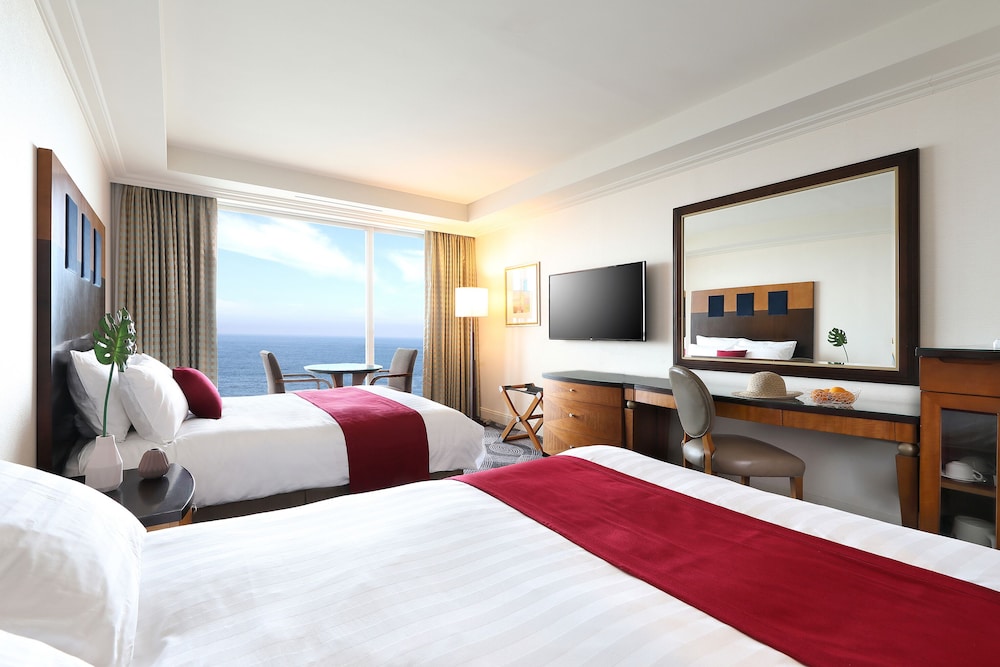 Family Twin Room, Ocean View (2 Can Beer And Mixed Nuts)