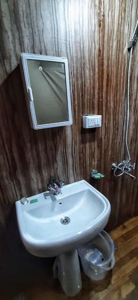 Family Suite - Photo 13