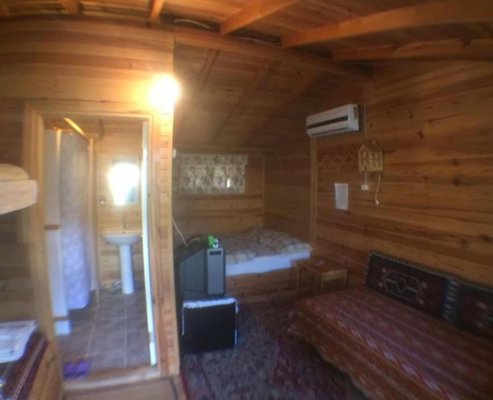 Bungalow photo 3