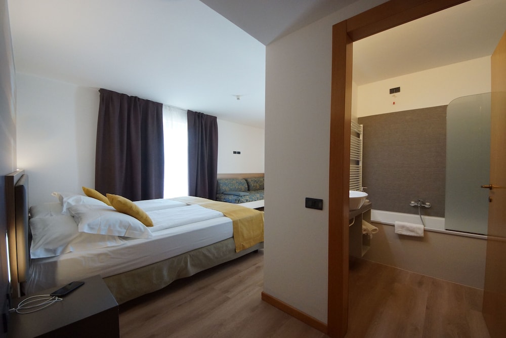 Superior Double Room photo 3