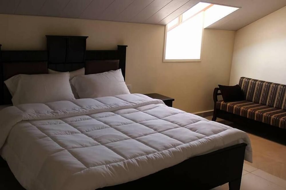 Double Room, 1 King Bed photo 3