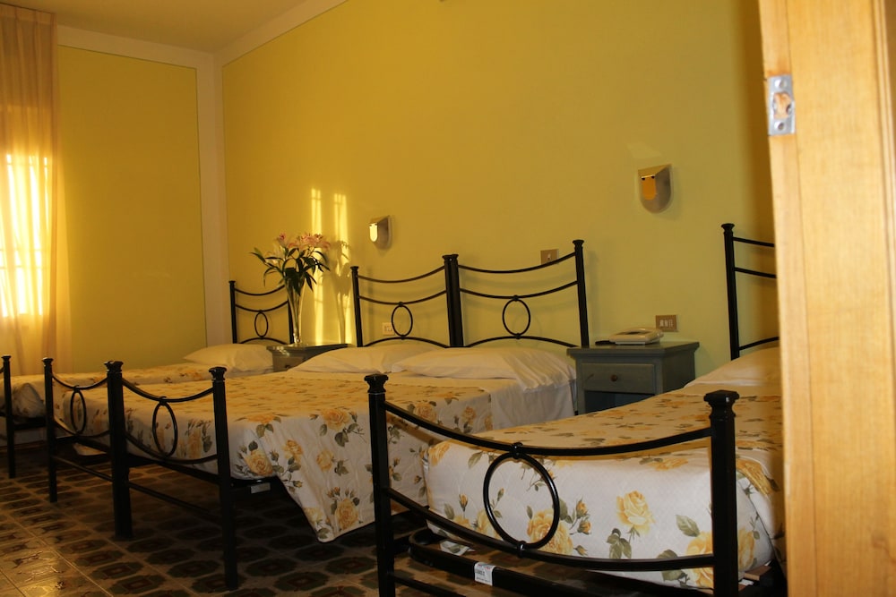 Quadruple Room photo 1