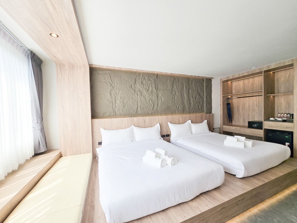 Deluxe Quadruple Room photo 2