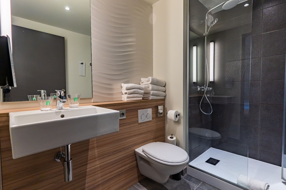 Standard Room, 1 Double Bed with Sofa bed photo 3