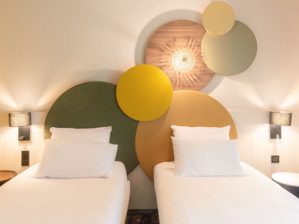 Classic Twin Room, Multiple Beds - Photo 4
