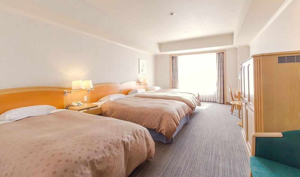 Quadruple Room, Lake View, Non Smoking