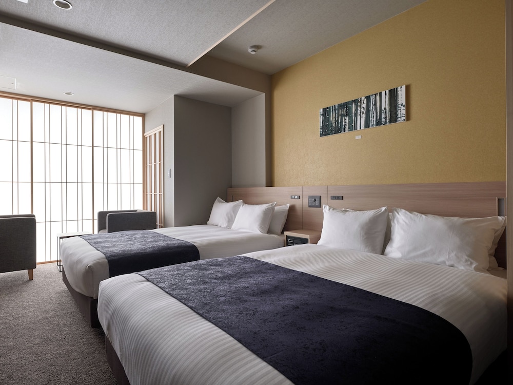 Superior Room, Non Smoking, City View