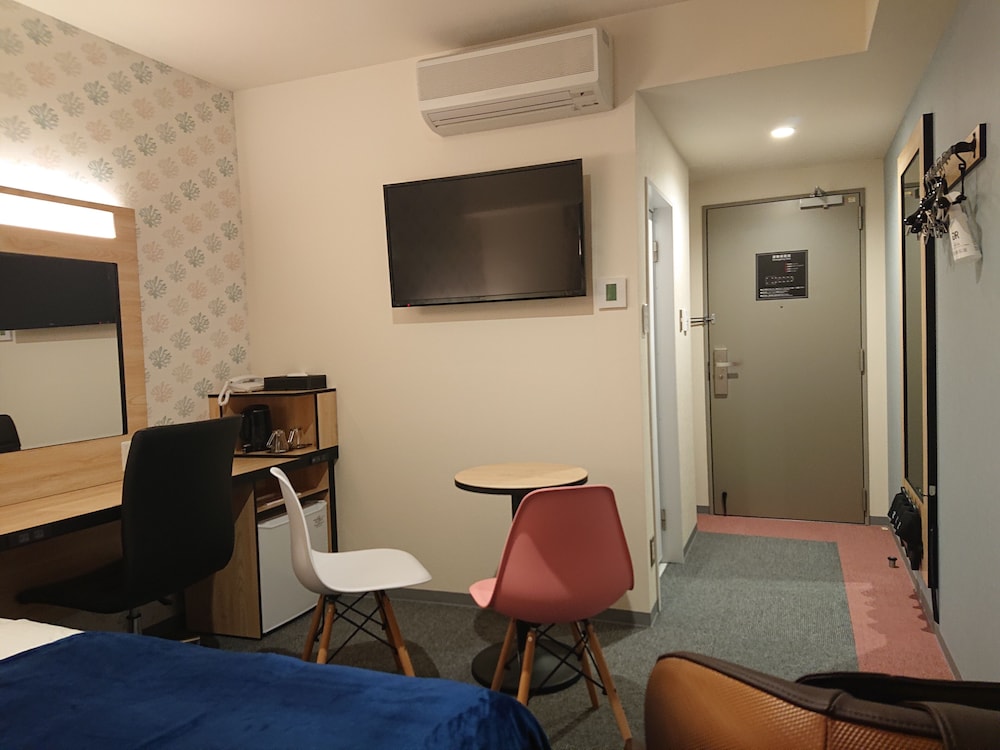 Premium Single Room, 1 Double Bed, Non Smoking - Photo 3