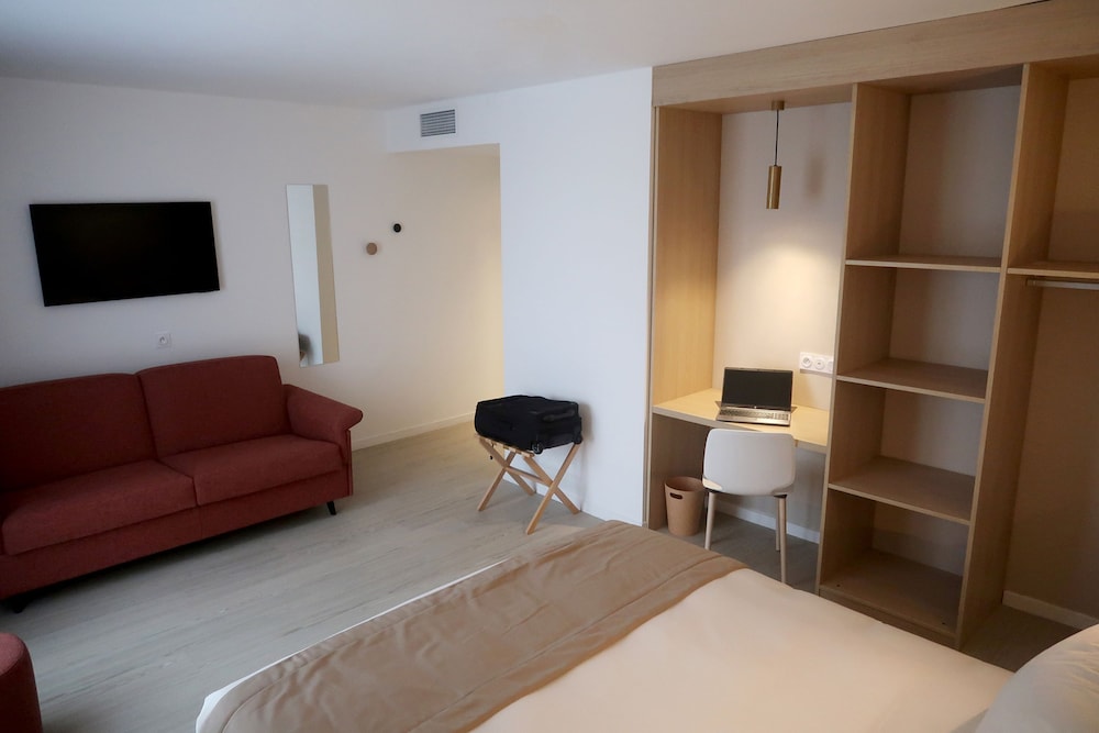 Comfort Triple Room - Photo 7