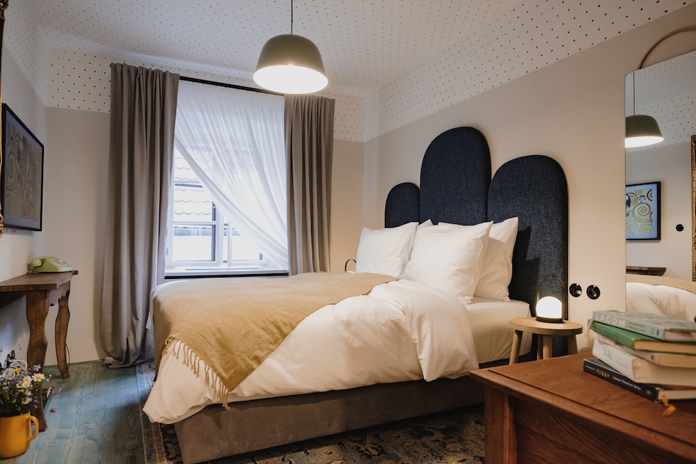 Cozy Room For Two