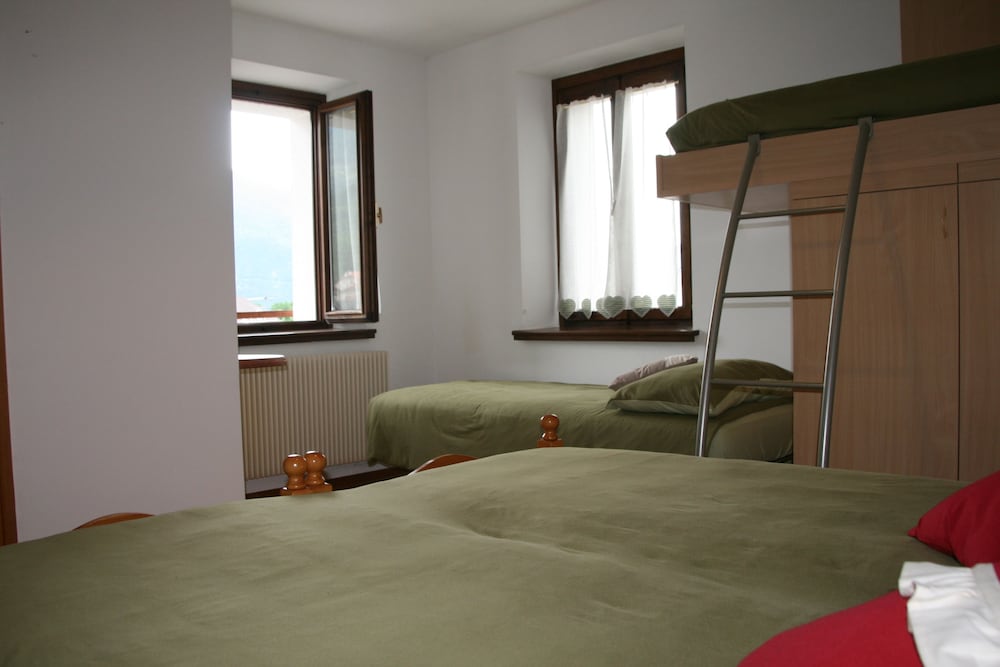 Quadruple Room photo 1