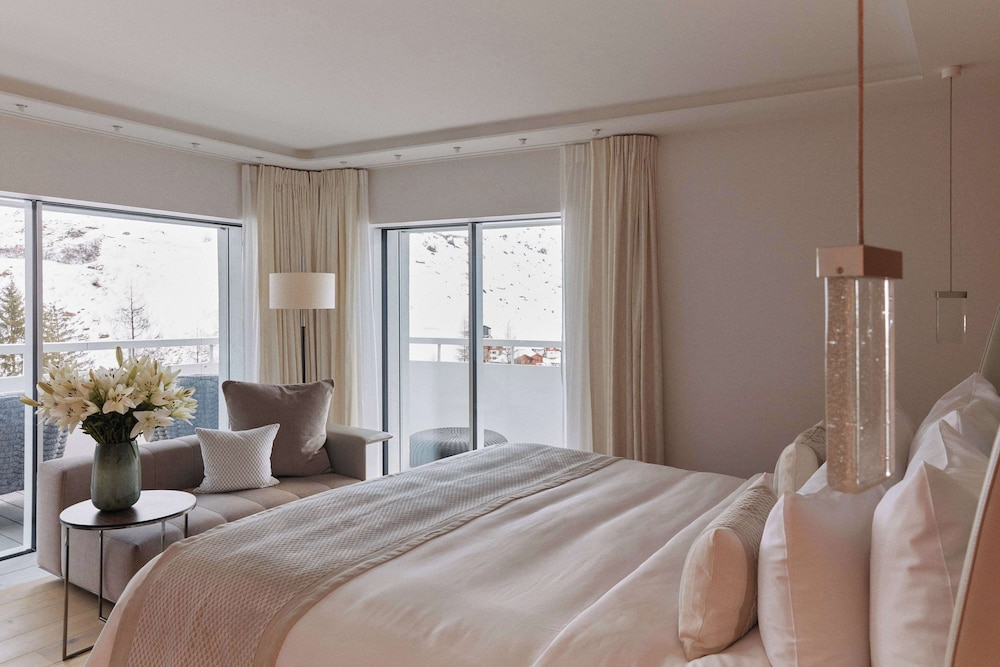 Double Room, 1 Bedroom, Balcony, Mountain View