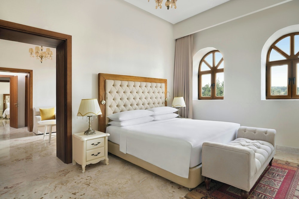 Royal Suite, 1 King Bed