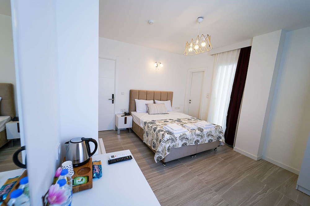 Standard Large Room with Balcony