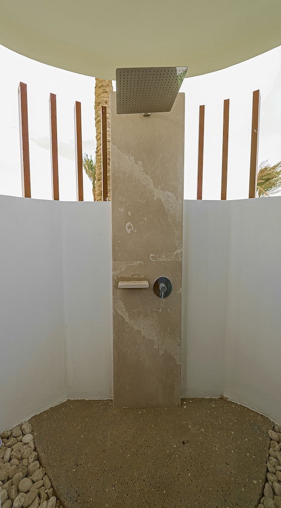 Beach Bungalow - Photo 8