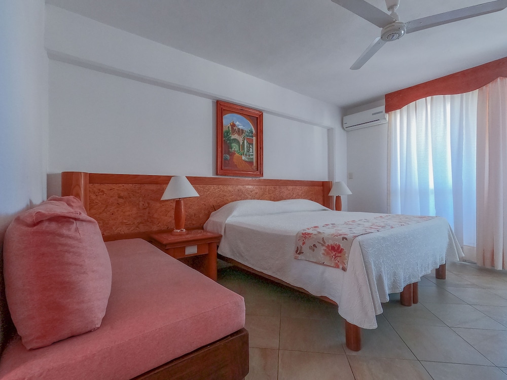 Standard Room - Photo 1